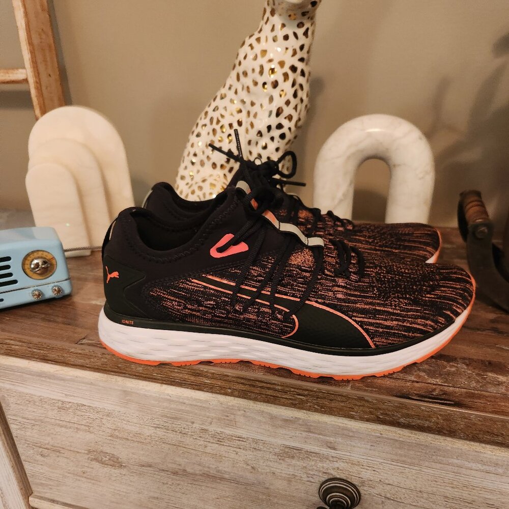Puma Sneakers